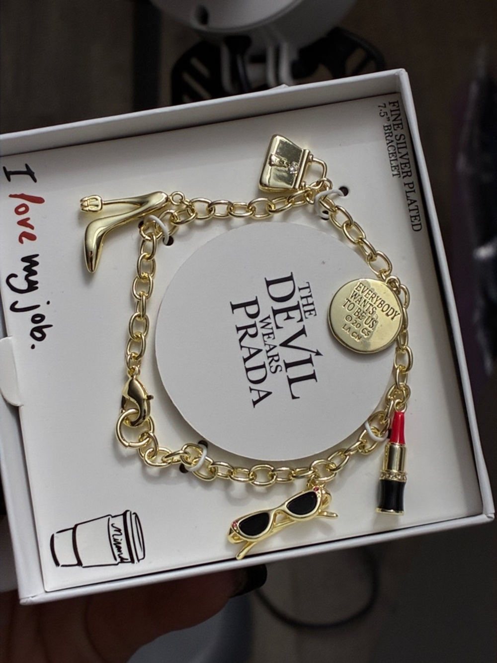 24HR DROP ⬇️ The devil wears Prada charm bracelet - Picture 3 of 9